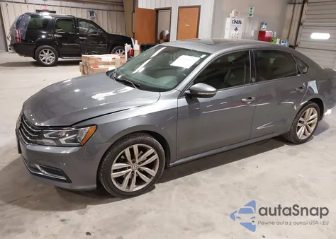 2019 Volkswagen Passat 2.0T Wolfsburg Edition из США, поврежденный, VIN 1VWLA7A39KC014571